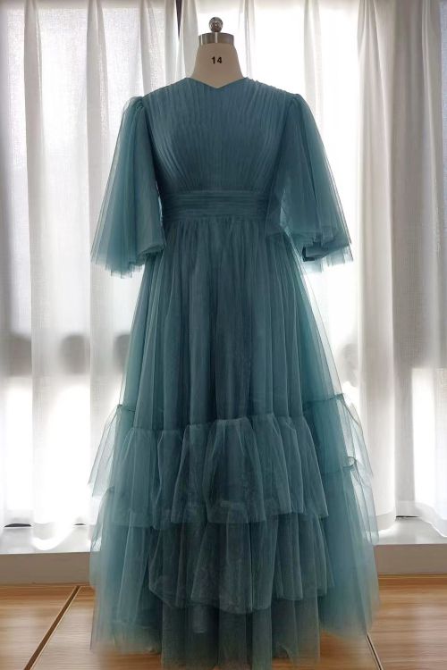 Dusty Blue Tiered Tulle Modest Bridesmaid Dresses with Sleeves